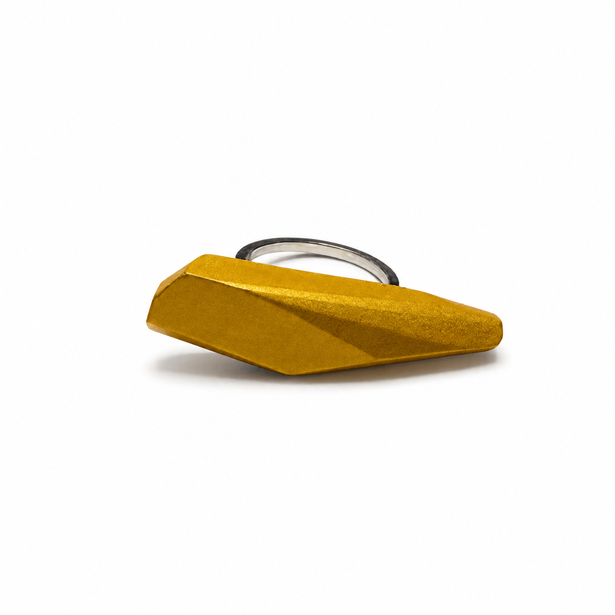 Anillo Vértice Amarillo dorado pátina  "Serie Plata"