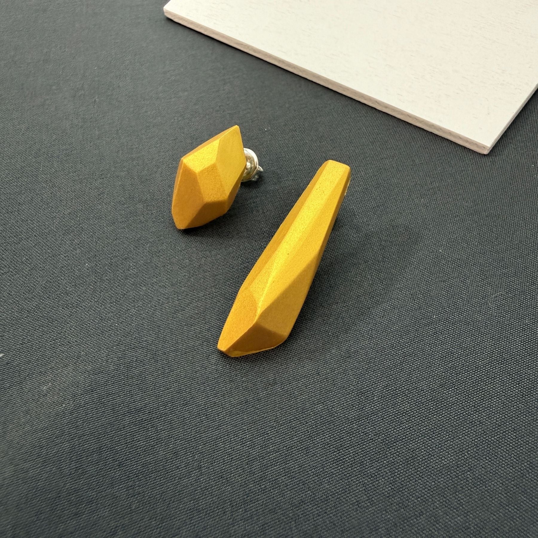 Pendientes Dúo Amarillo dorado "Serie Plata"
