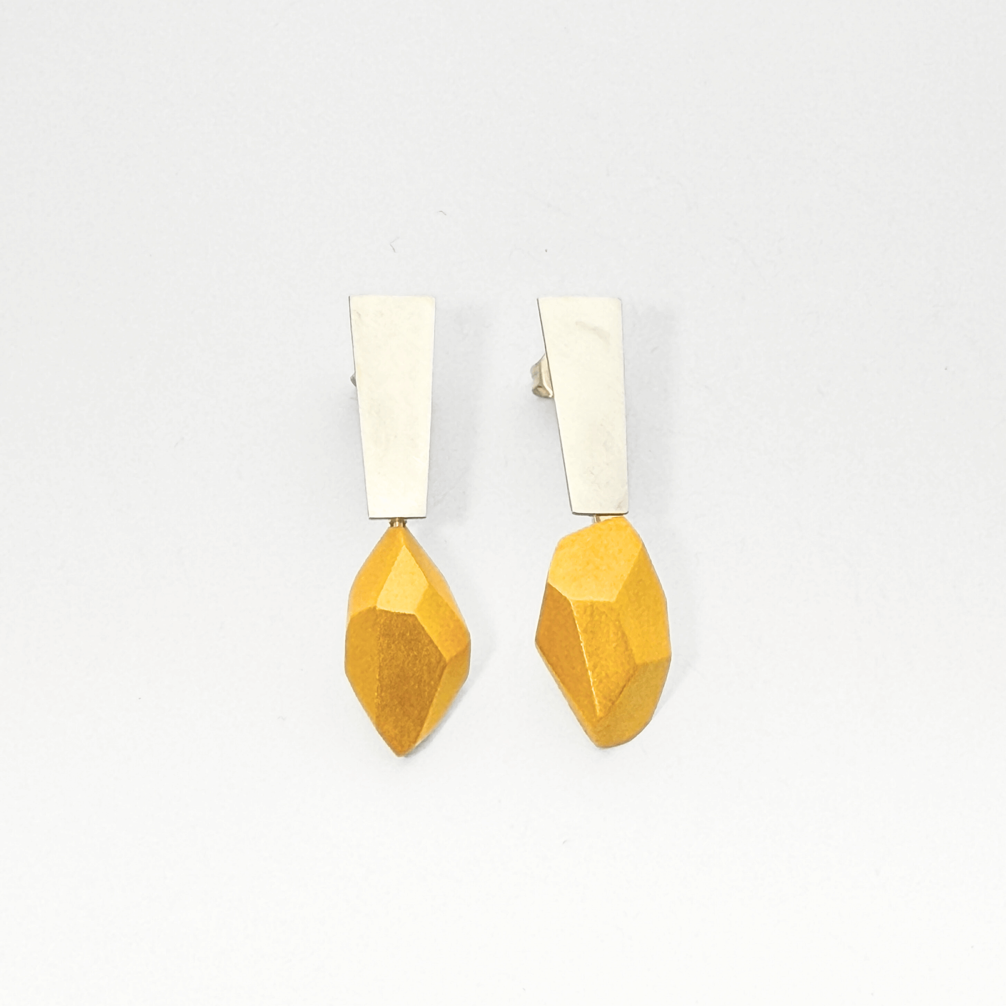 Pendientes Esencia_largos_Dorados_Serie_plata